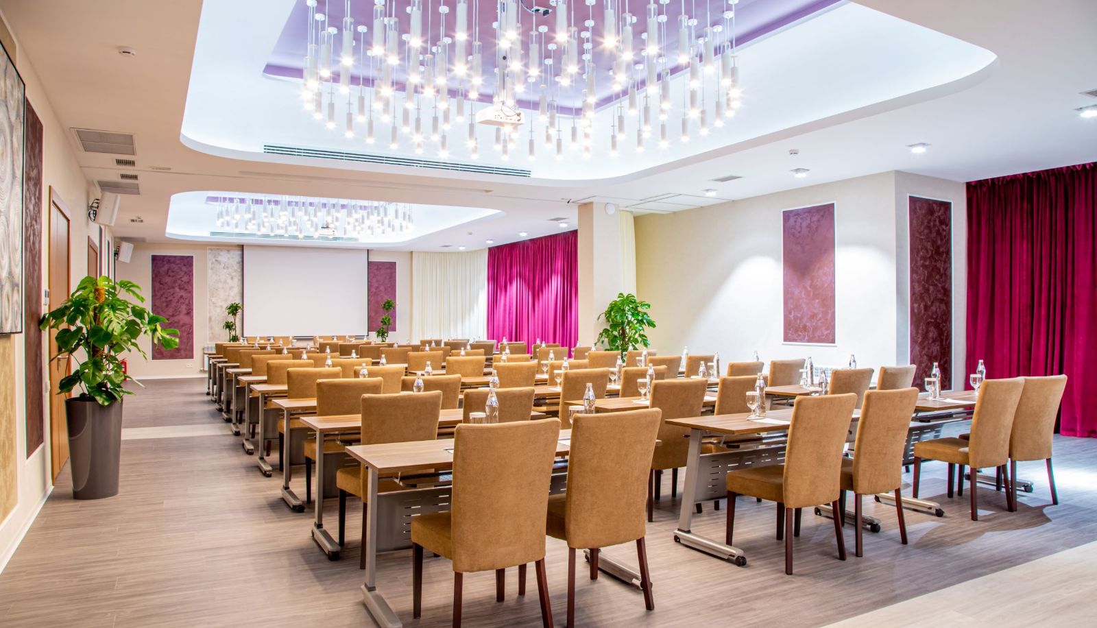 Sala de conferencias - Kazzhol Park Hotel
