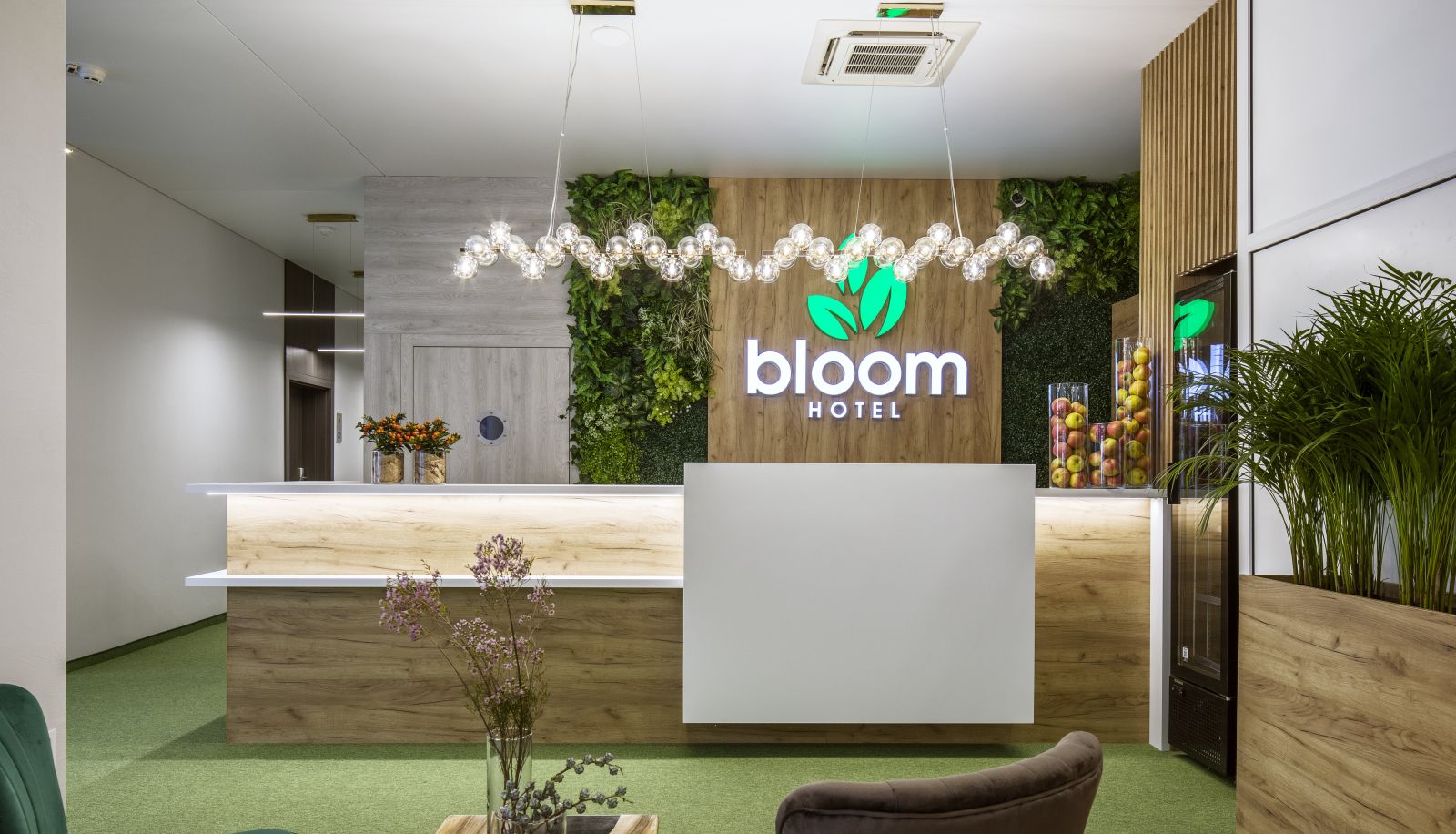 Reception - Bloom Hotel