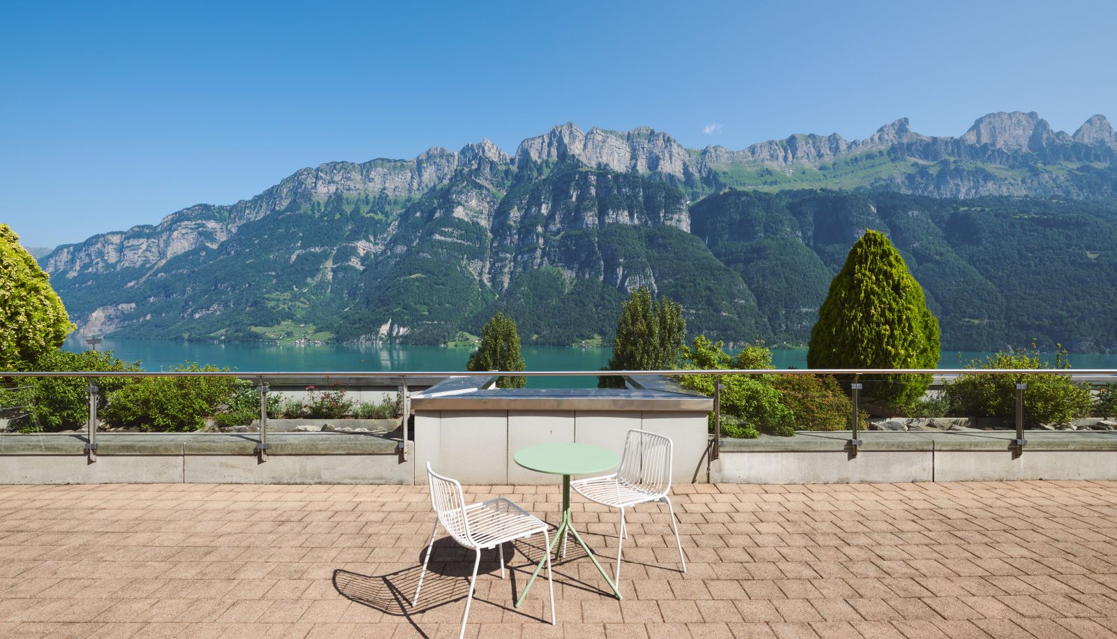 Terrasse - Hotel Neu-Schönstatt