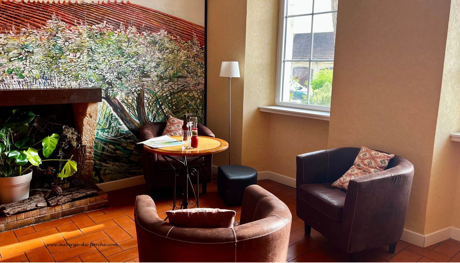 Interior view - Auberge du Porche Hôtel***