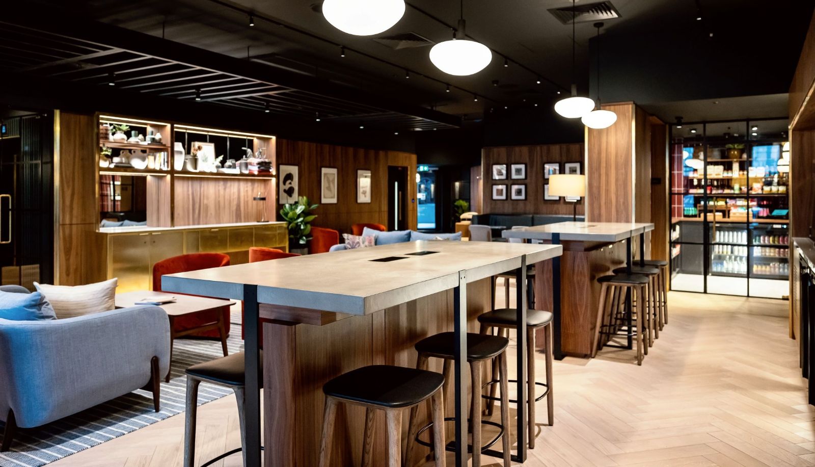 Hall - Wilde Aparthotel Paddington London