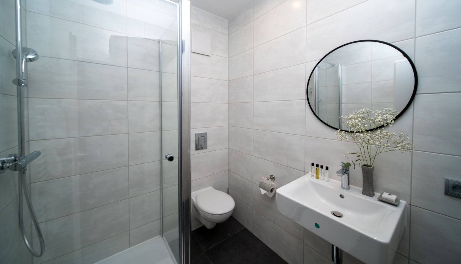 Cuarto de baño - Emily Hotel