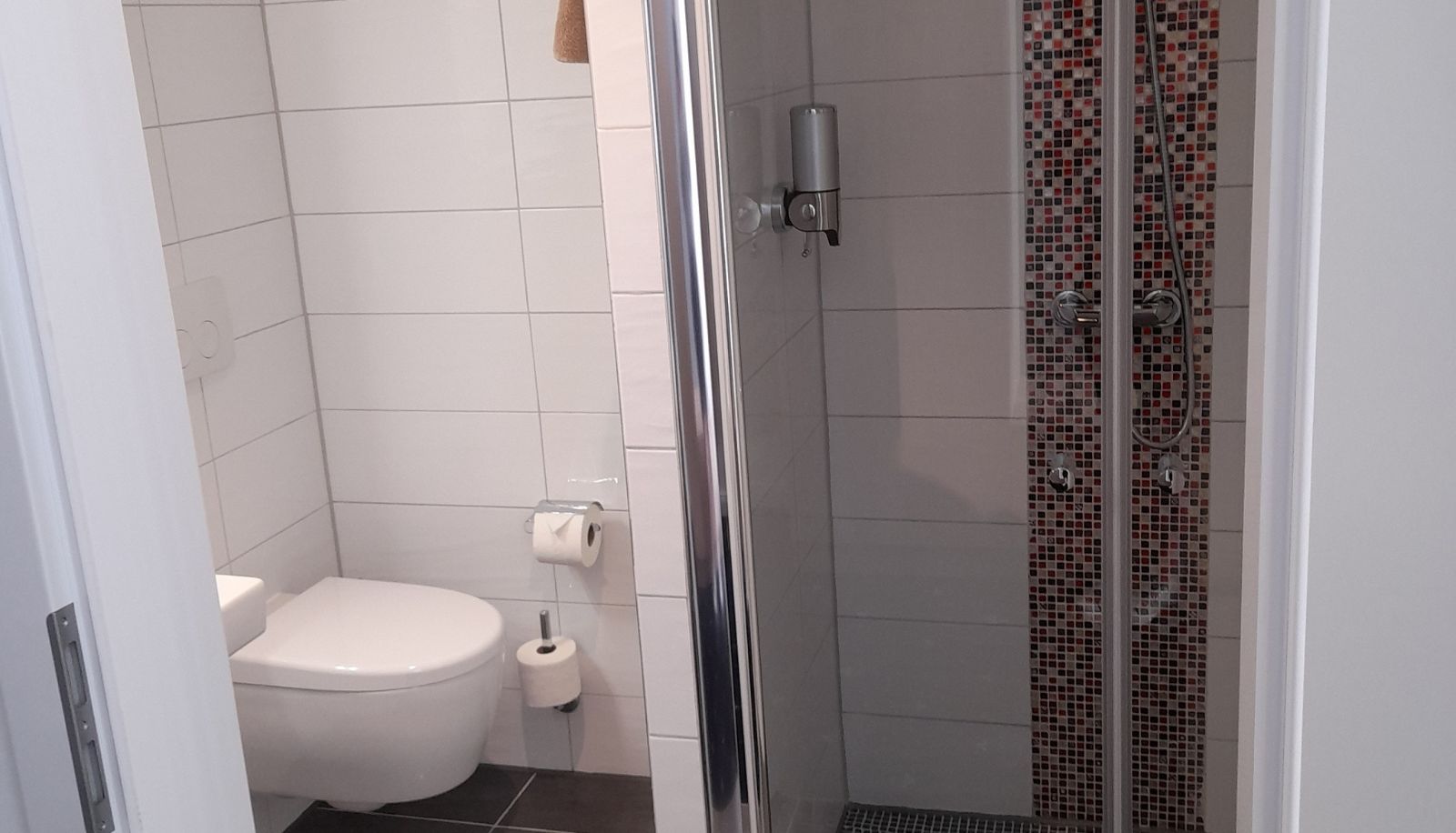 Badezimmer - Gästehaus Weinberge