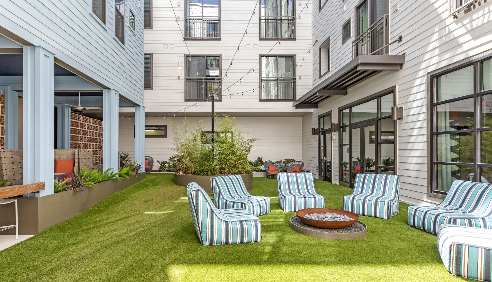 Terrasse - Sentral East Austin 1630