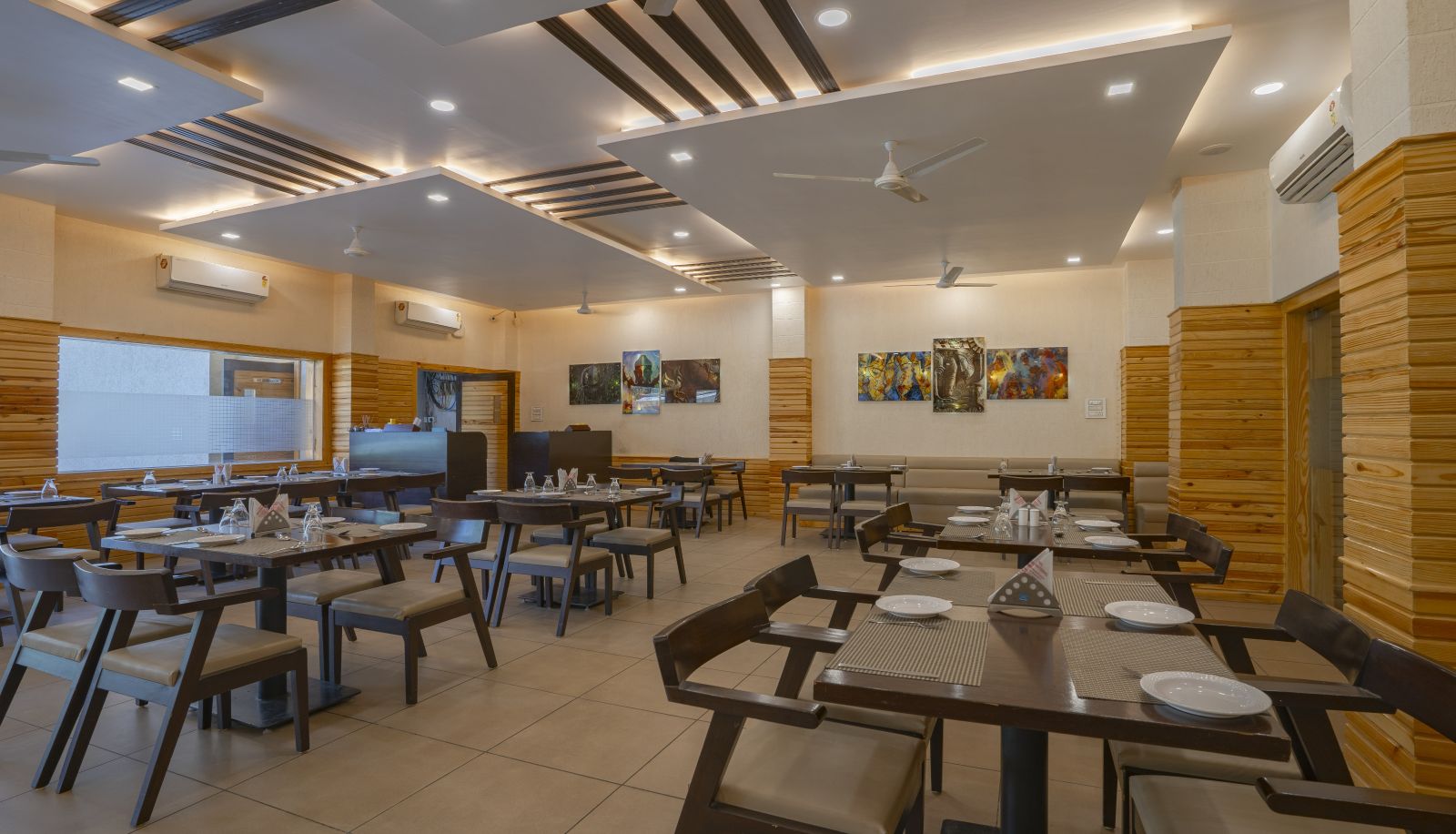 Restaurant - Hotel Stay Casa