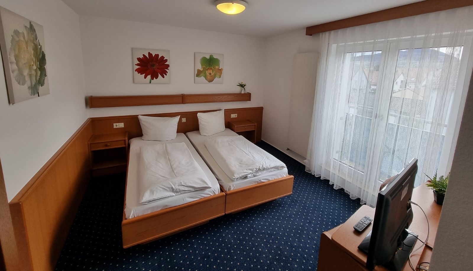 Standardzimmer (Doppel) - InTeck Hotel