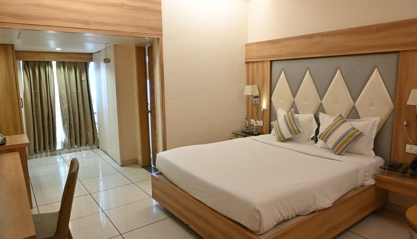 Habitación superior (doble) - Rang Lords Inn Bharuch