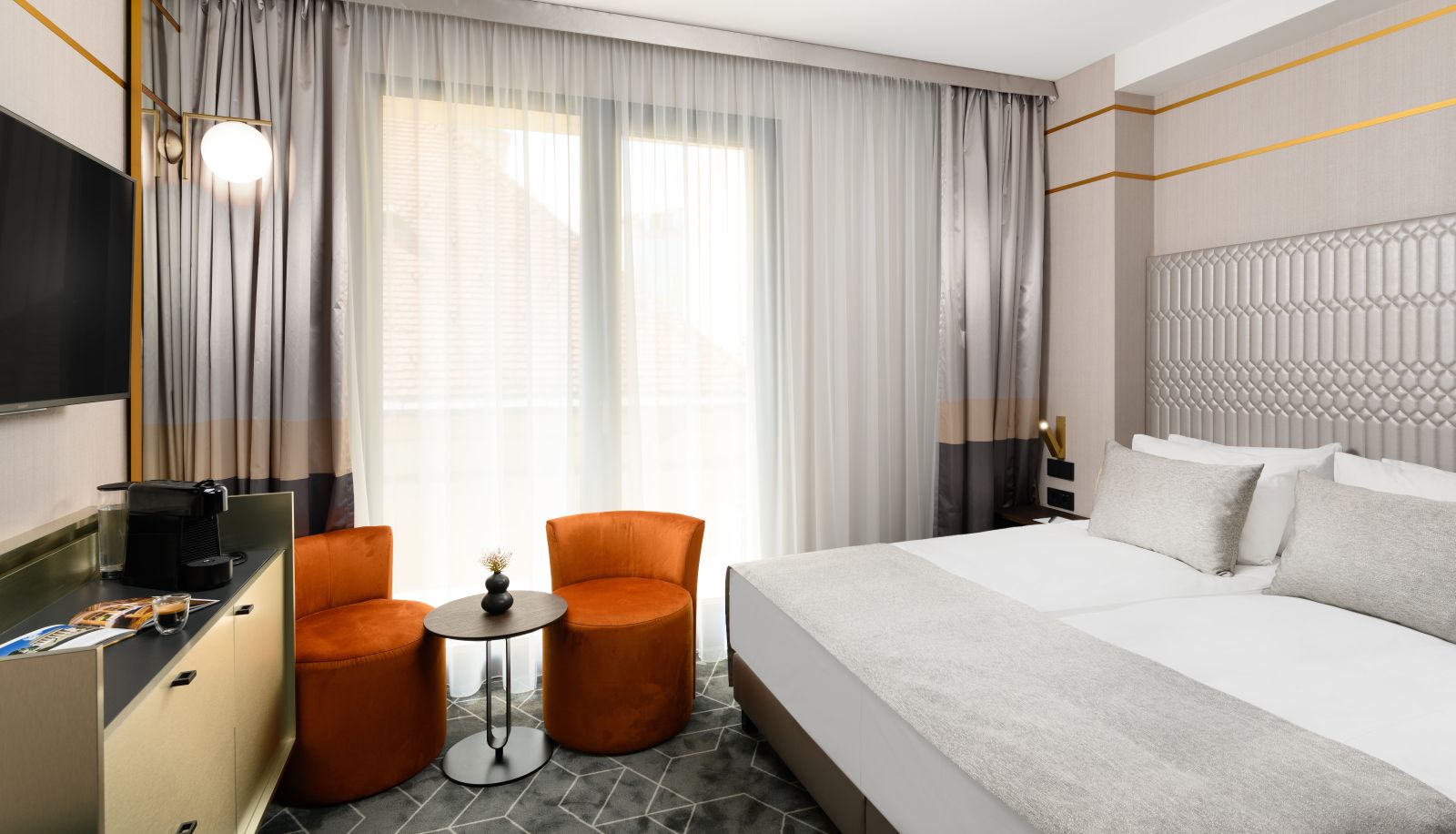 Standard room (single) - Emerald Hotel & Suites