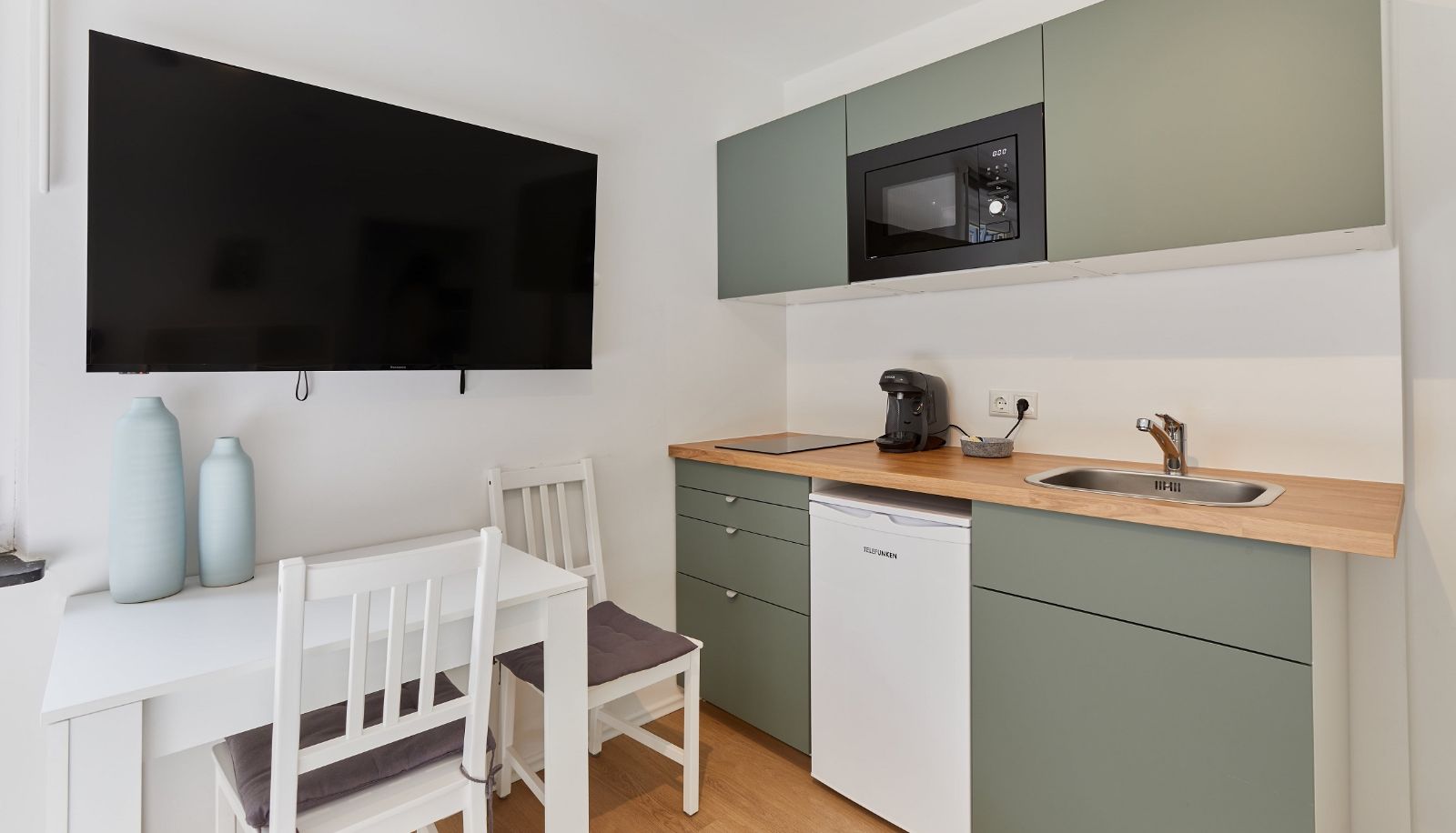 Coin cuisine dans la chambre - Humboldt41