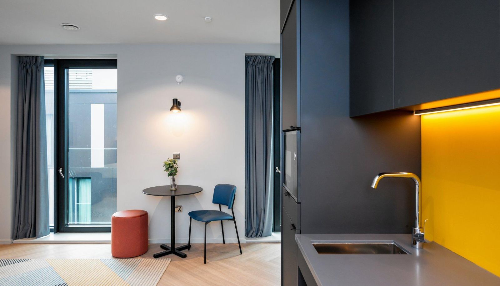 Zimmer - Staycity Dublin City Centre