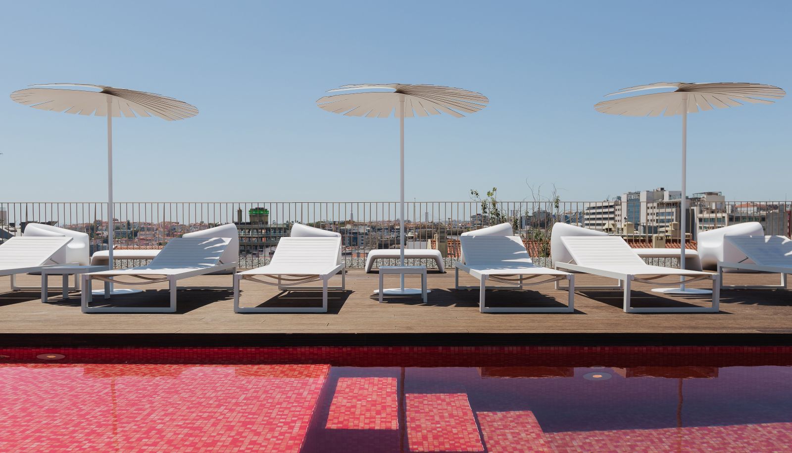 Pool - Lumen Hotel & The Lisbon Light Show