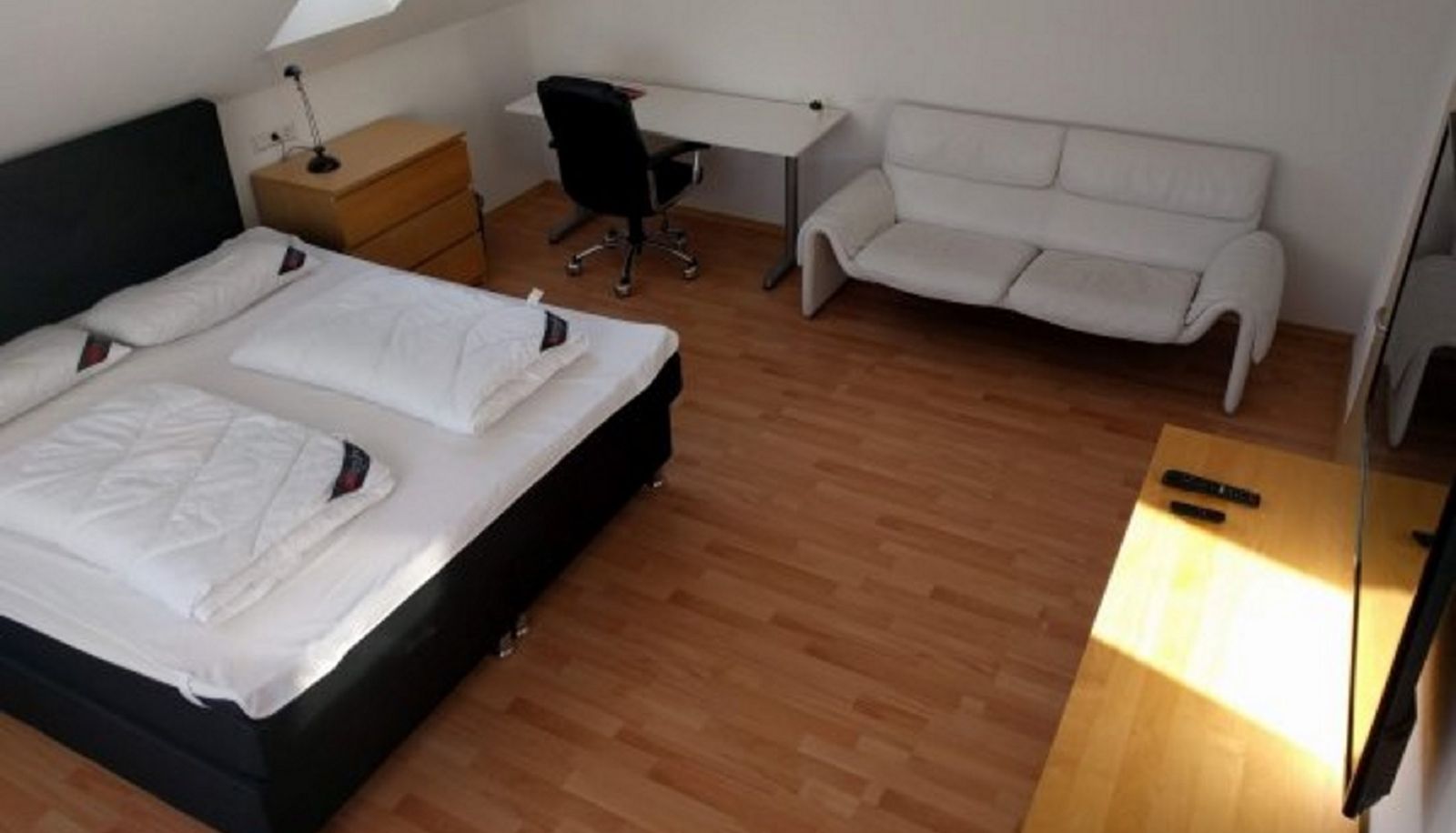 Standardzimmer (Doppel) - BUSINESSMOTEL