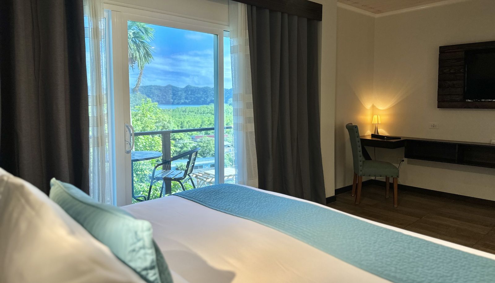 Zimmer mit Balkon - Palau Central Hotel