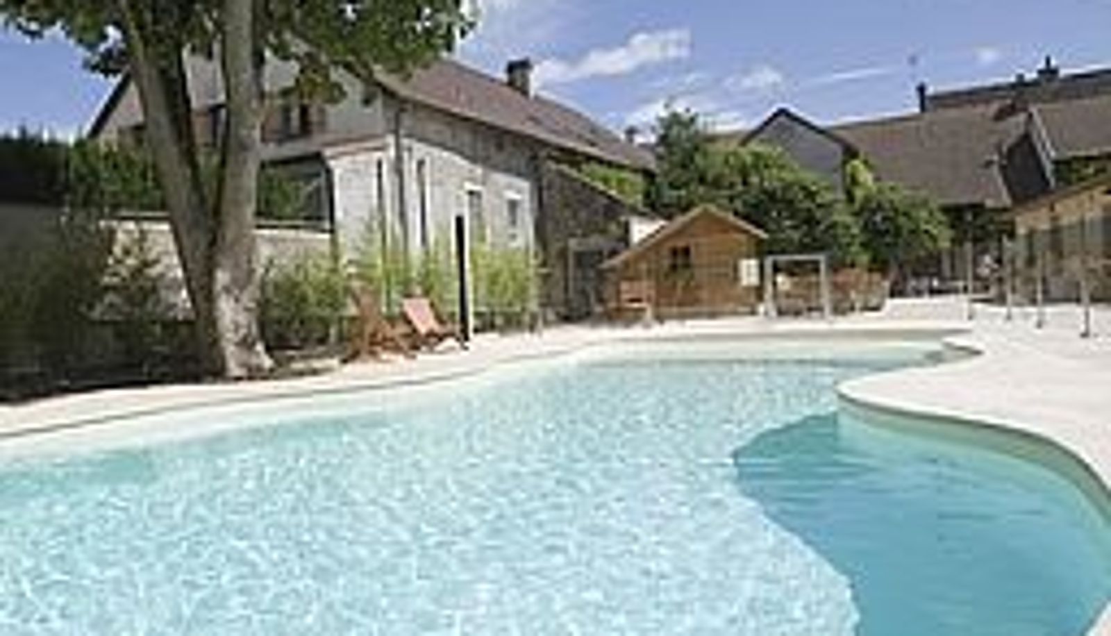 Pool - De la Poste Logis