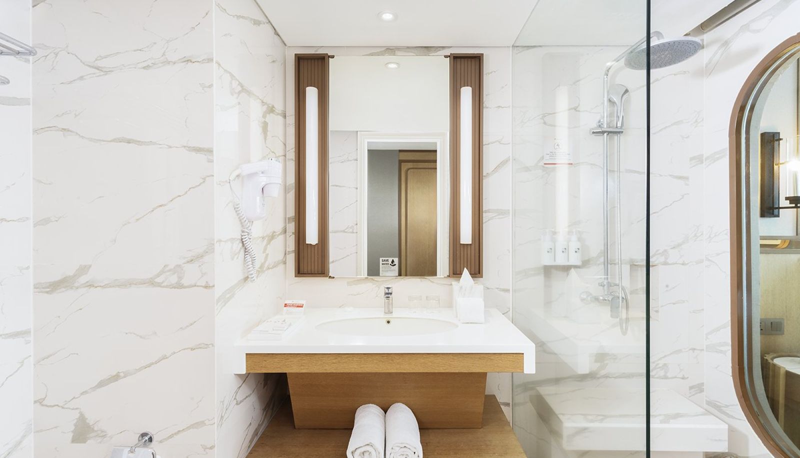Cuarto de baño - Swiss-Belhotel Solo