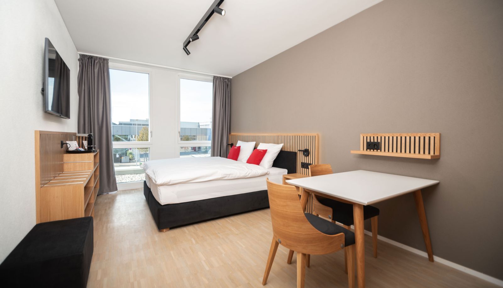 Standardzimmer (Doppel) - Tailormade Hotel BAB Bachenbülach
