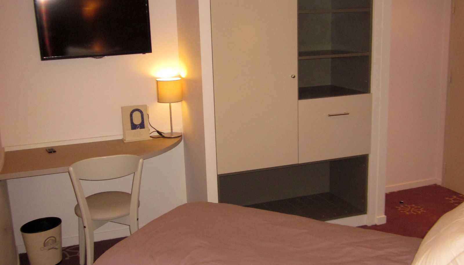 Standard room (double) - Ours Blanc Wilson