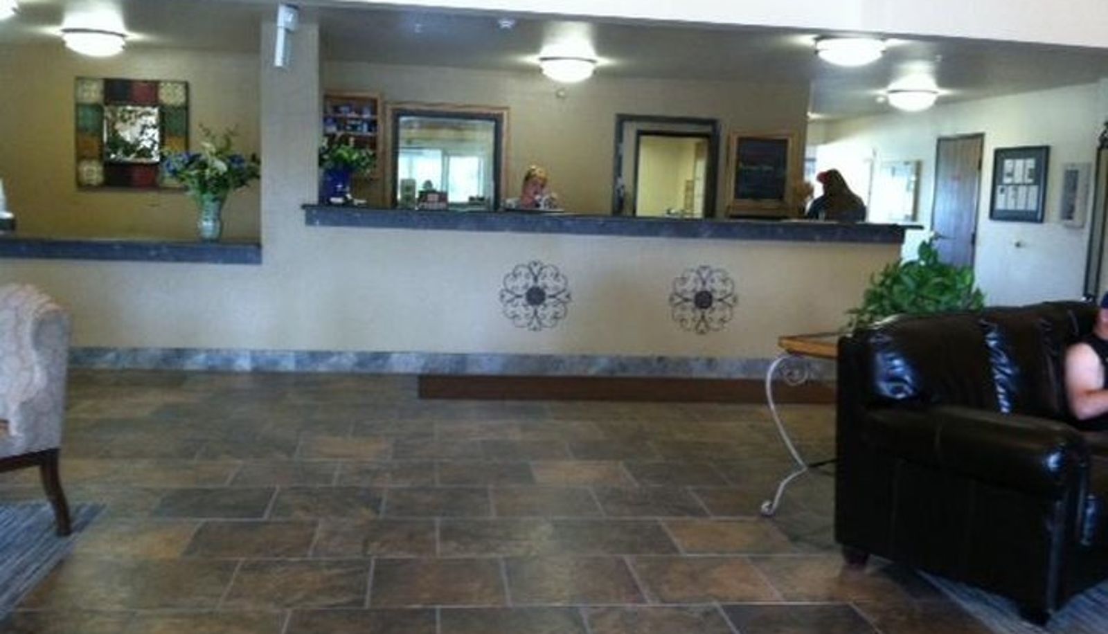 Lobby - Coast Hilltop Inn