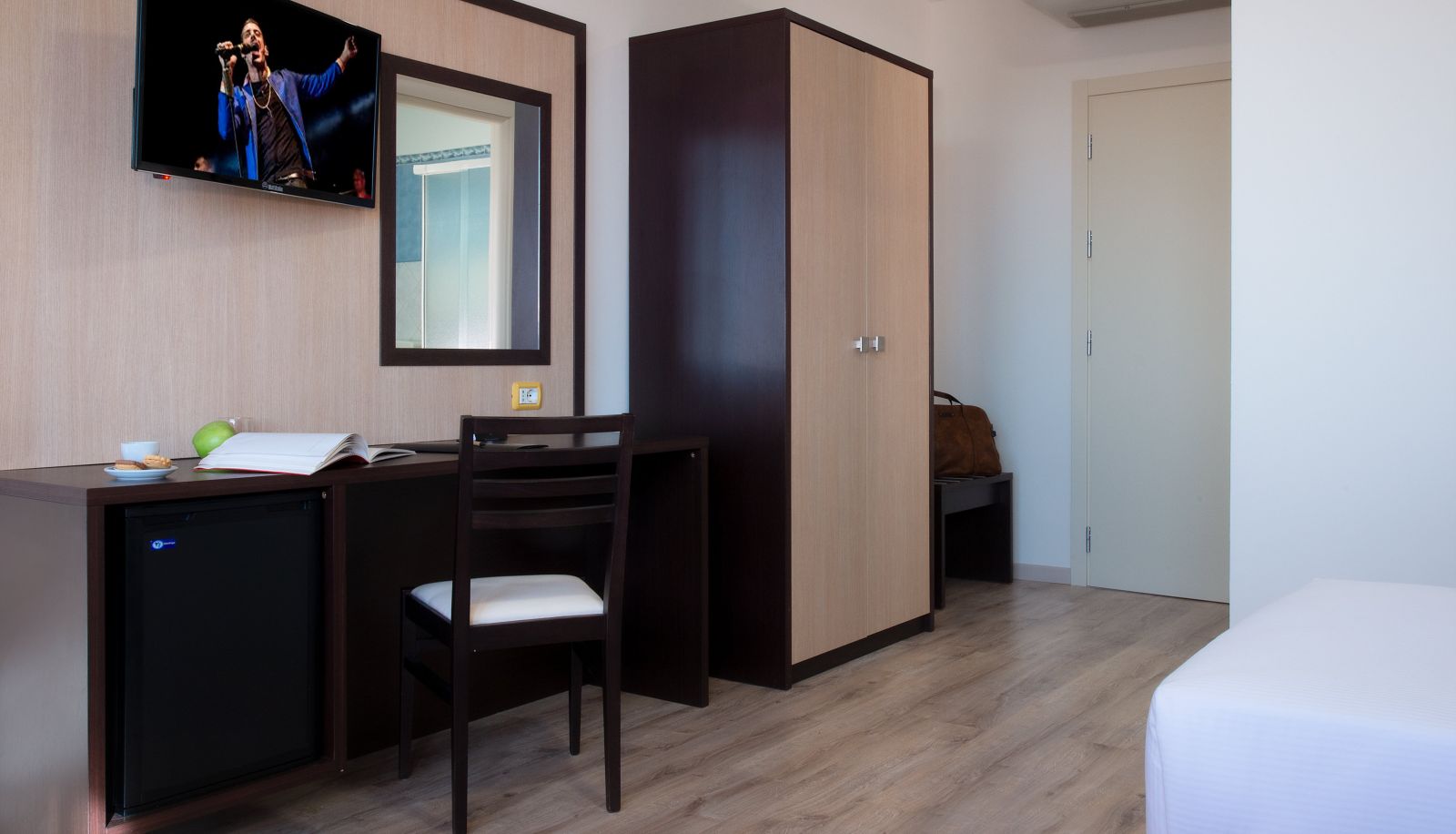 Standardzimmer (Doppel) - CDH Hotel Modena