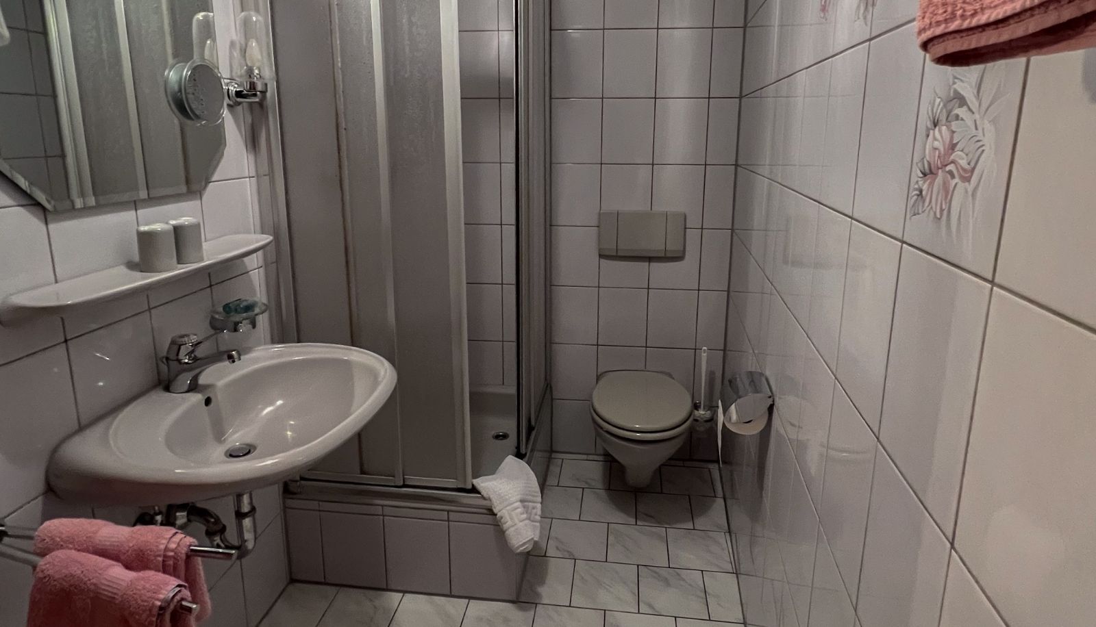 Cuarto de baño - Gasthof zum goldenen Schiff