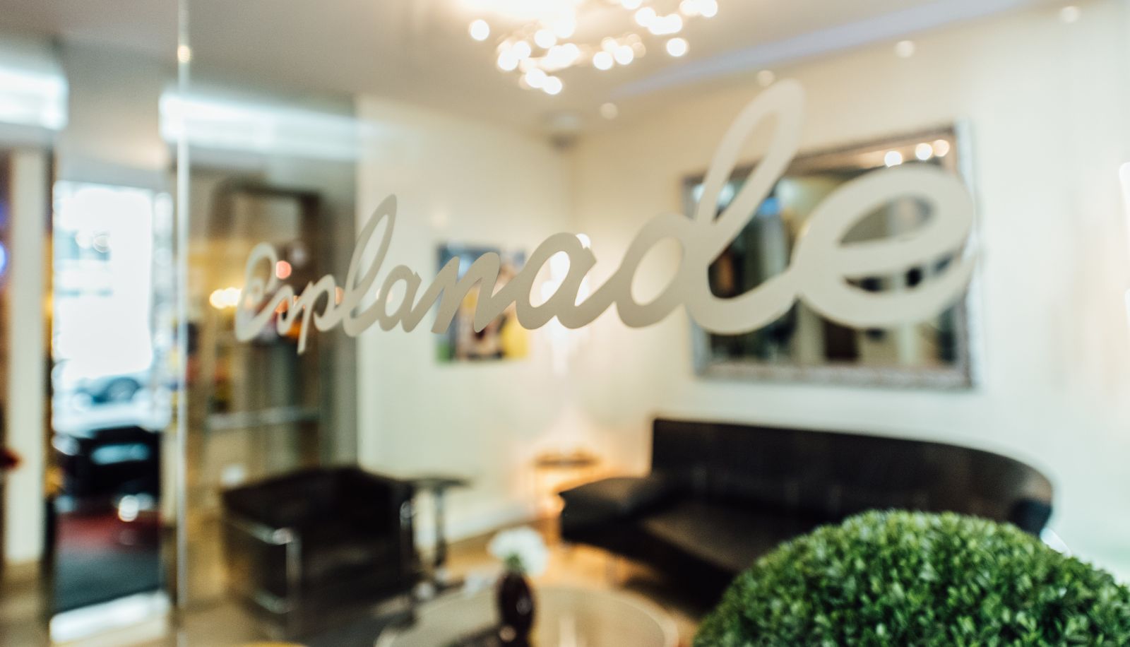 Sala - Esplanade