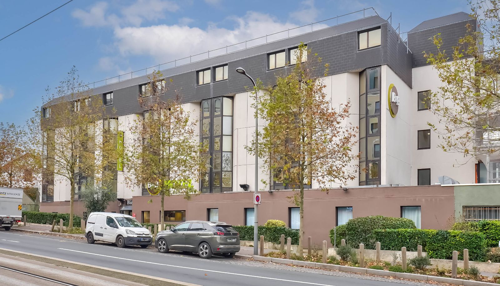 Buitenruimte van het hotel - B&B hotel Paris Porte de Châtillon 3 étoiles