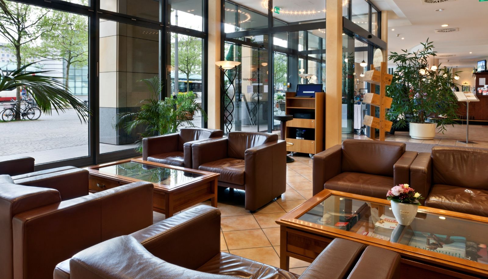 Salón - Flemings Hotel Bremen-Hauptbahnhof