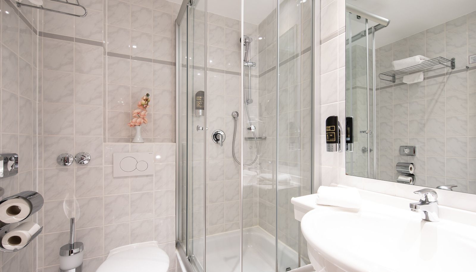 Bagno - Hotel Klövensteen