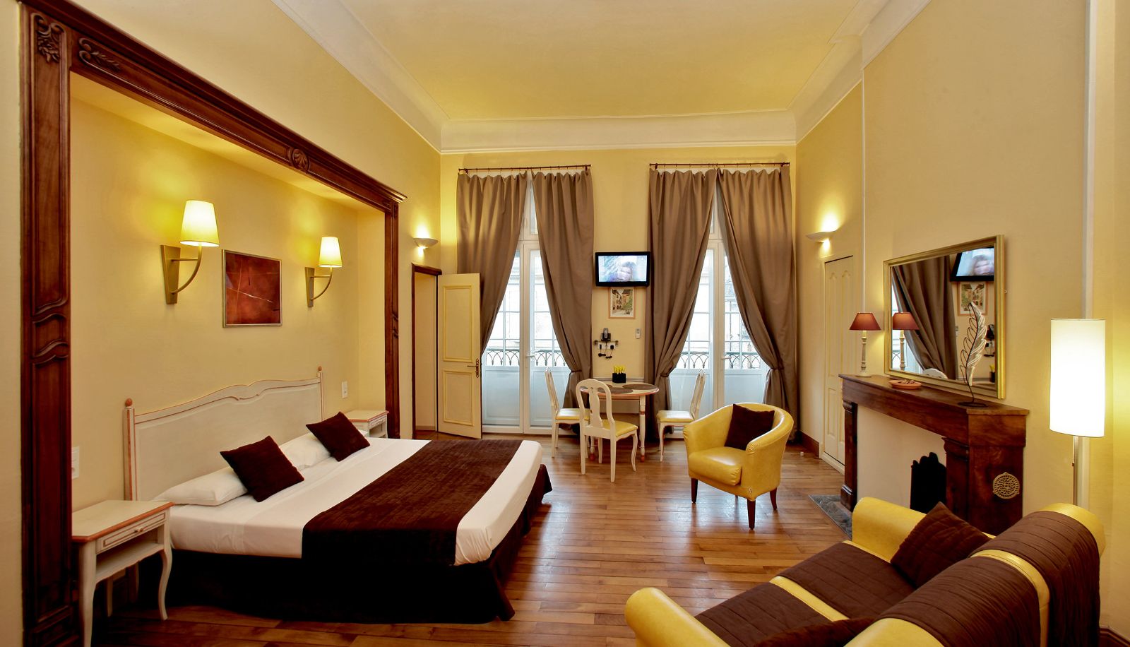 Superior room (double) - LA VILLA DES CONSULS