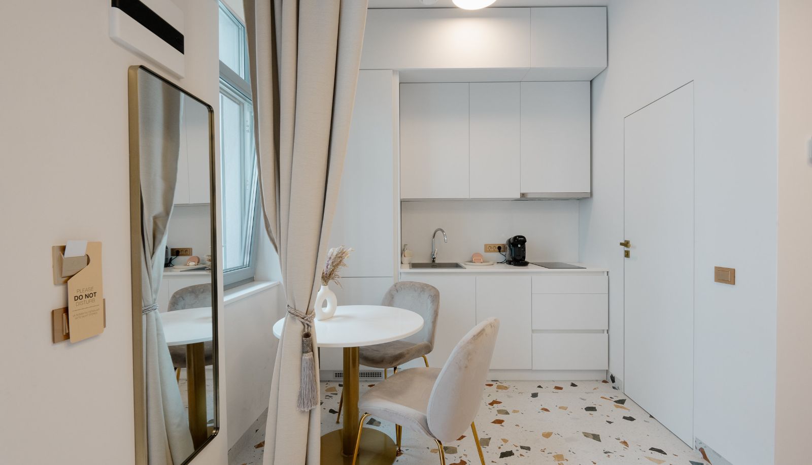 Küchenbereich im Zimmer - Boulevard Boutique B&B