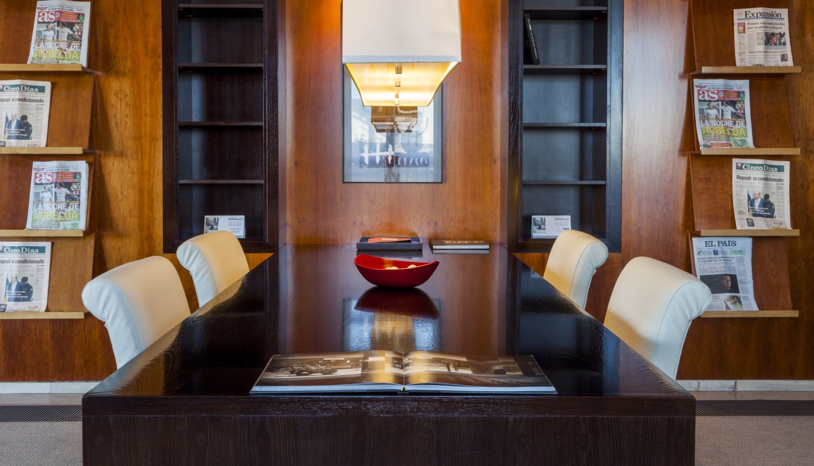 Reading room - Sercotel AB Arganda