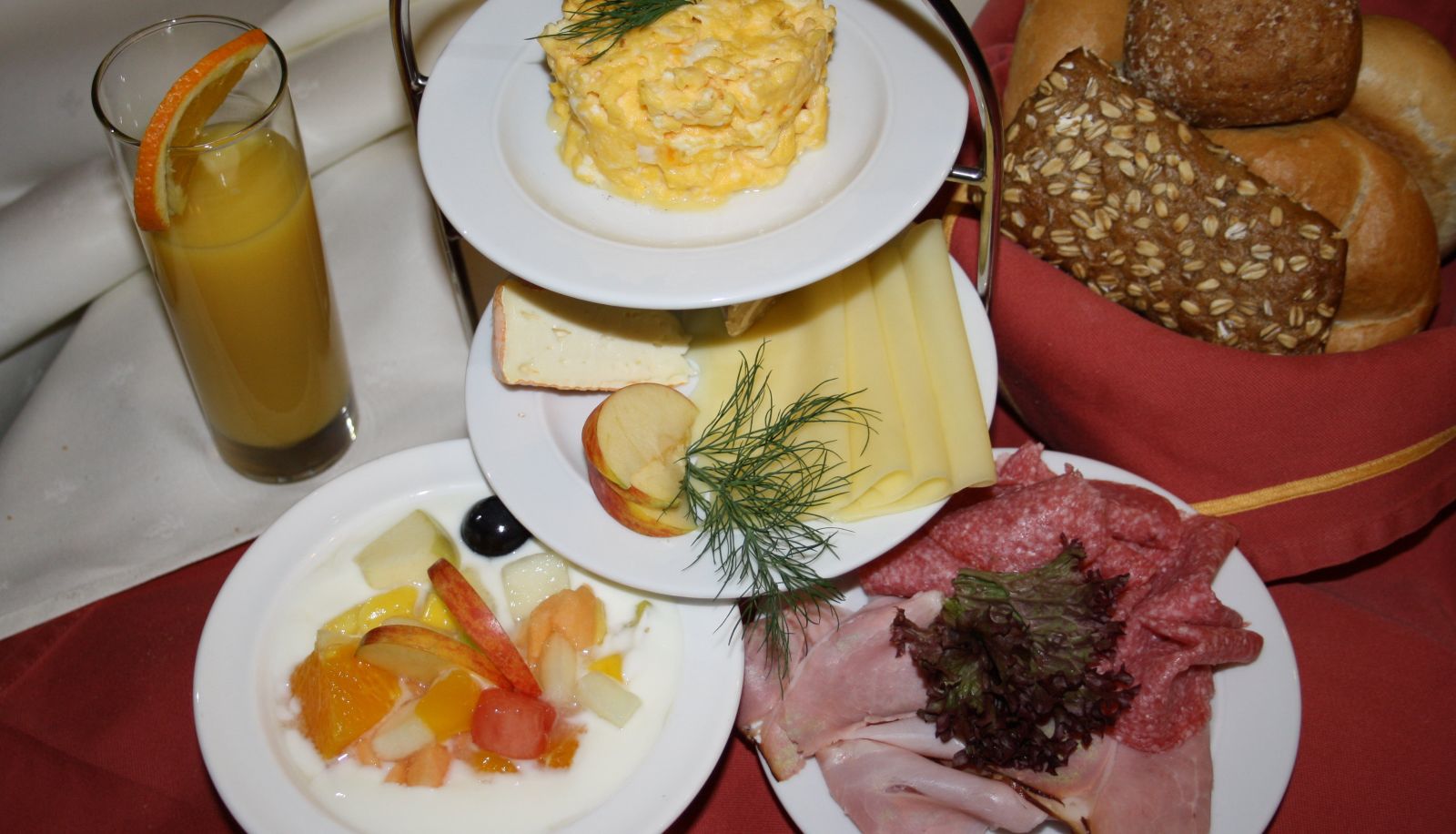 Buffet - Post Hotel