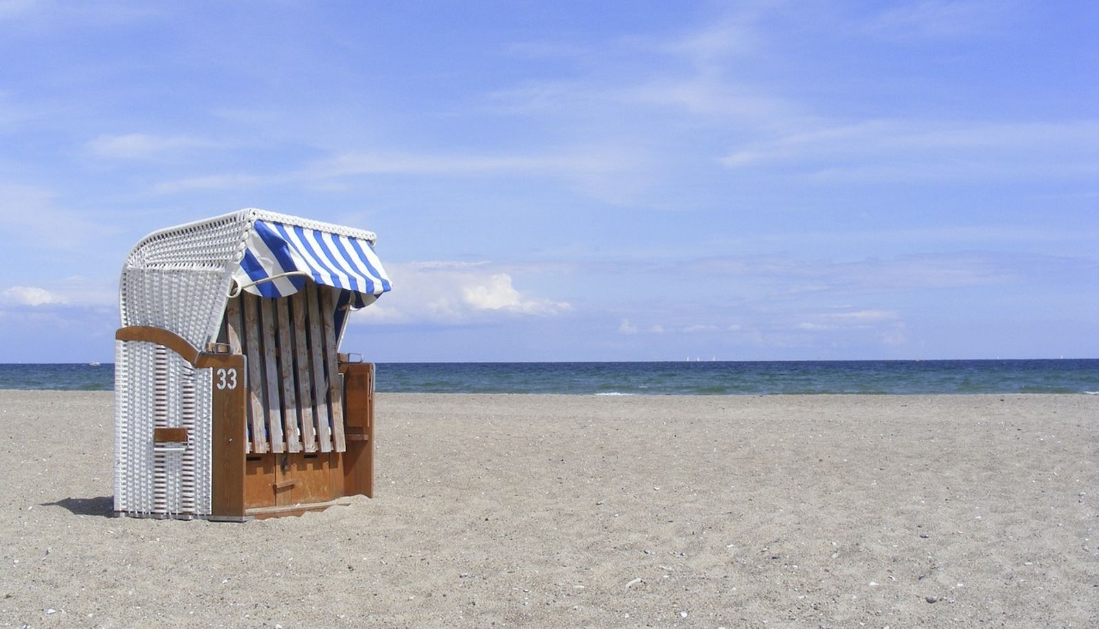 Beach - Bel Air Strandhotel Glowe