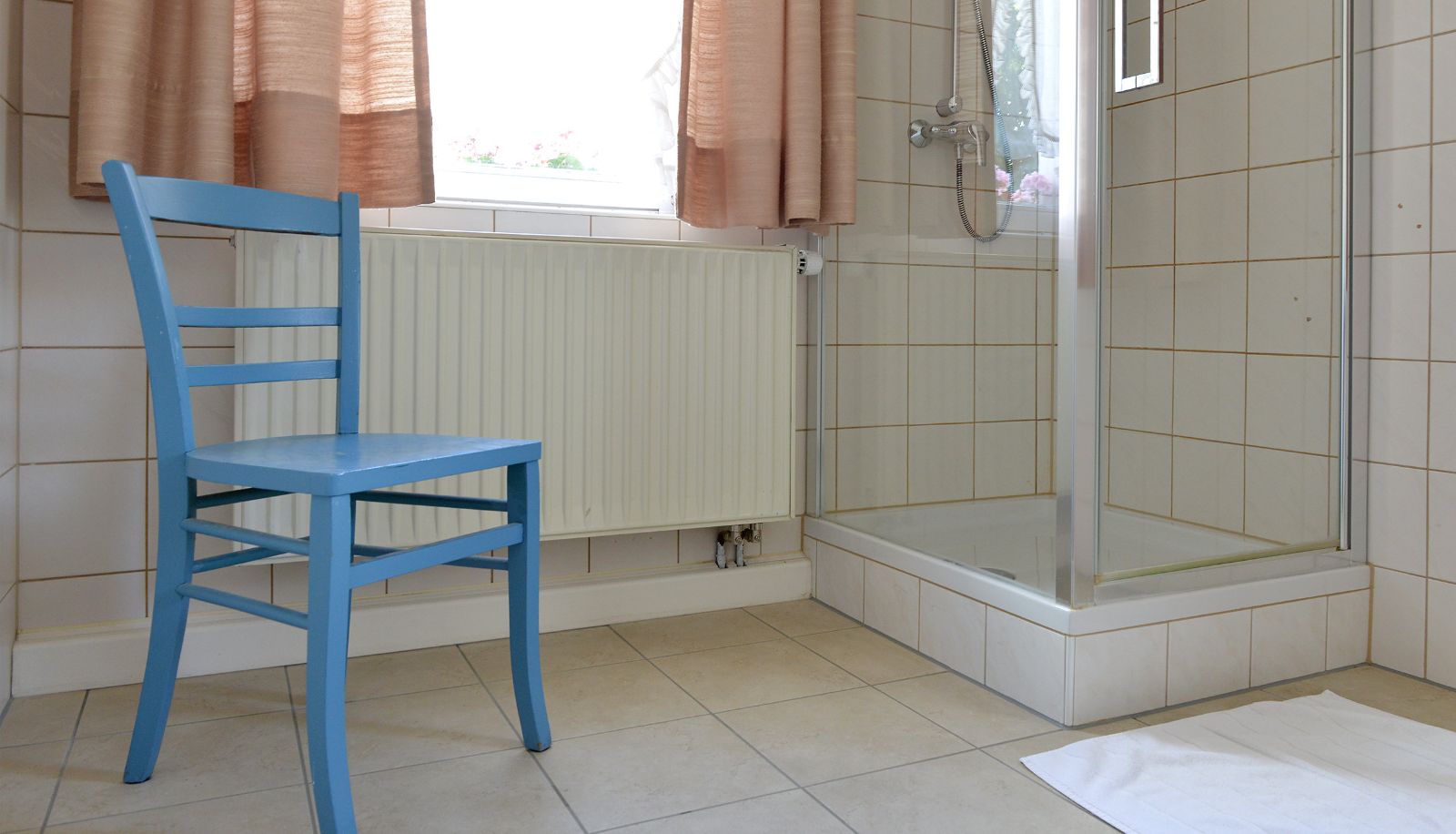 Bathroom - Gasthof Bezold