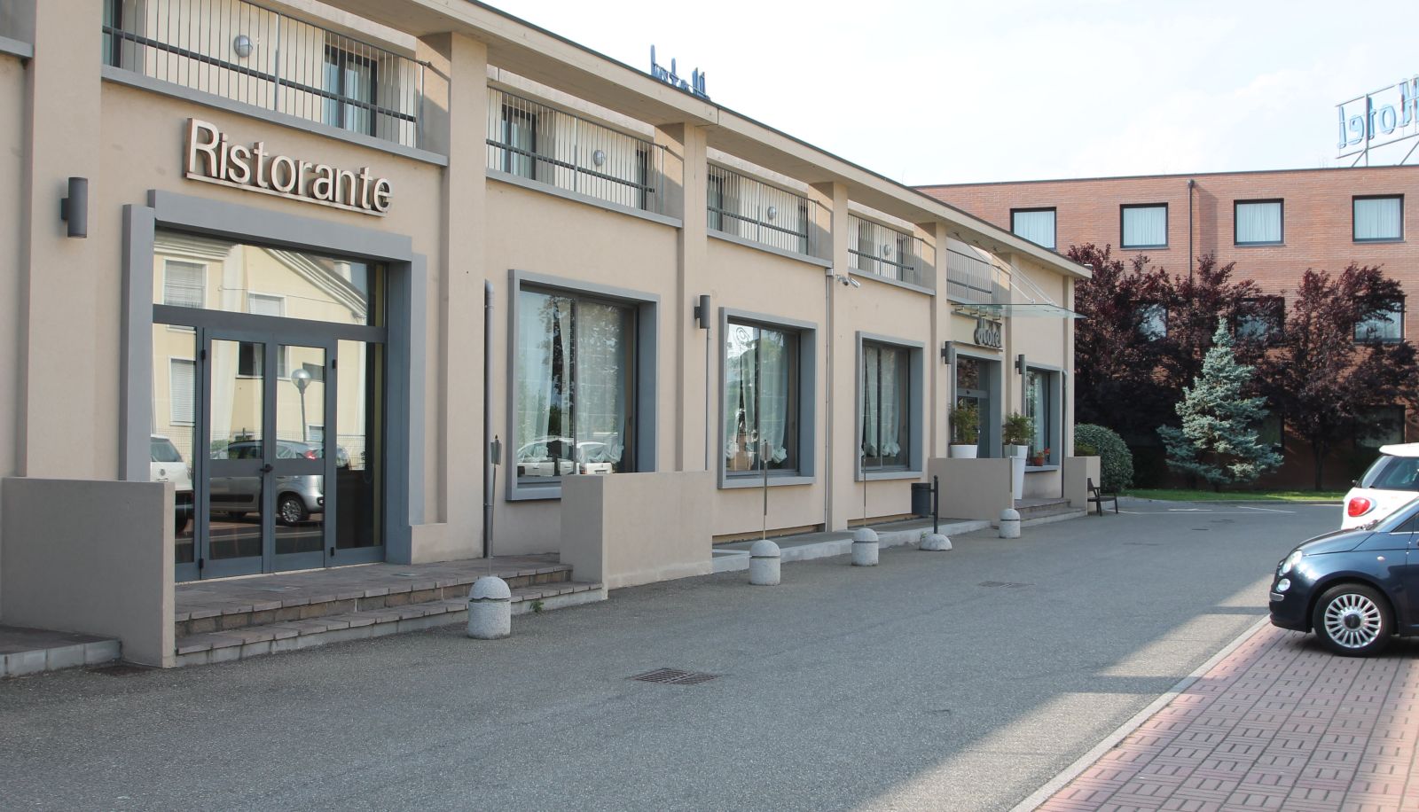 Zona exterior del hotel - MH Hotel Piacenza Fiera