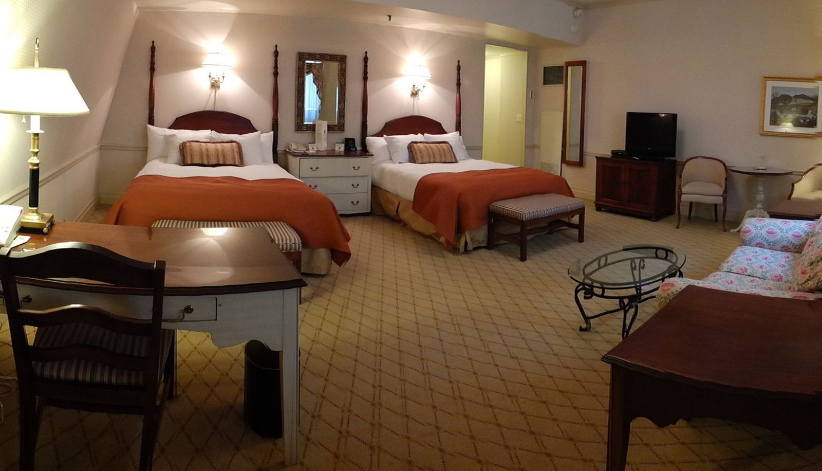 Room - Wall Street Inn