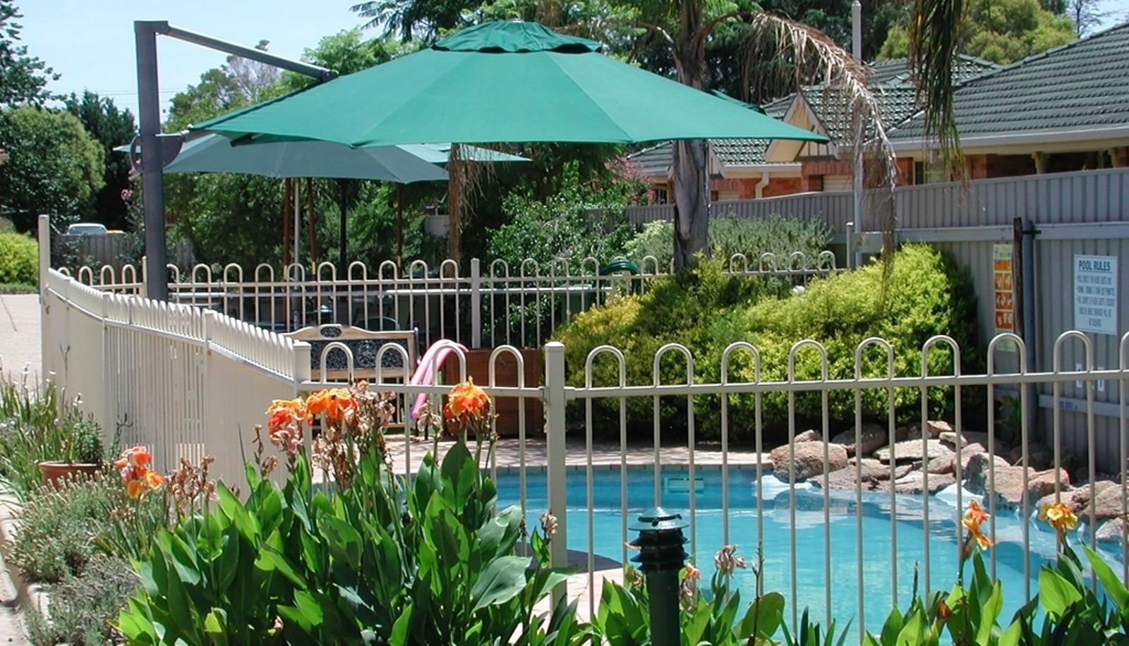 Pool - Best Western Ambassador Motor Inn & Apartments