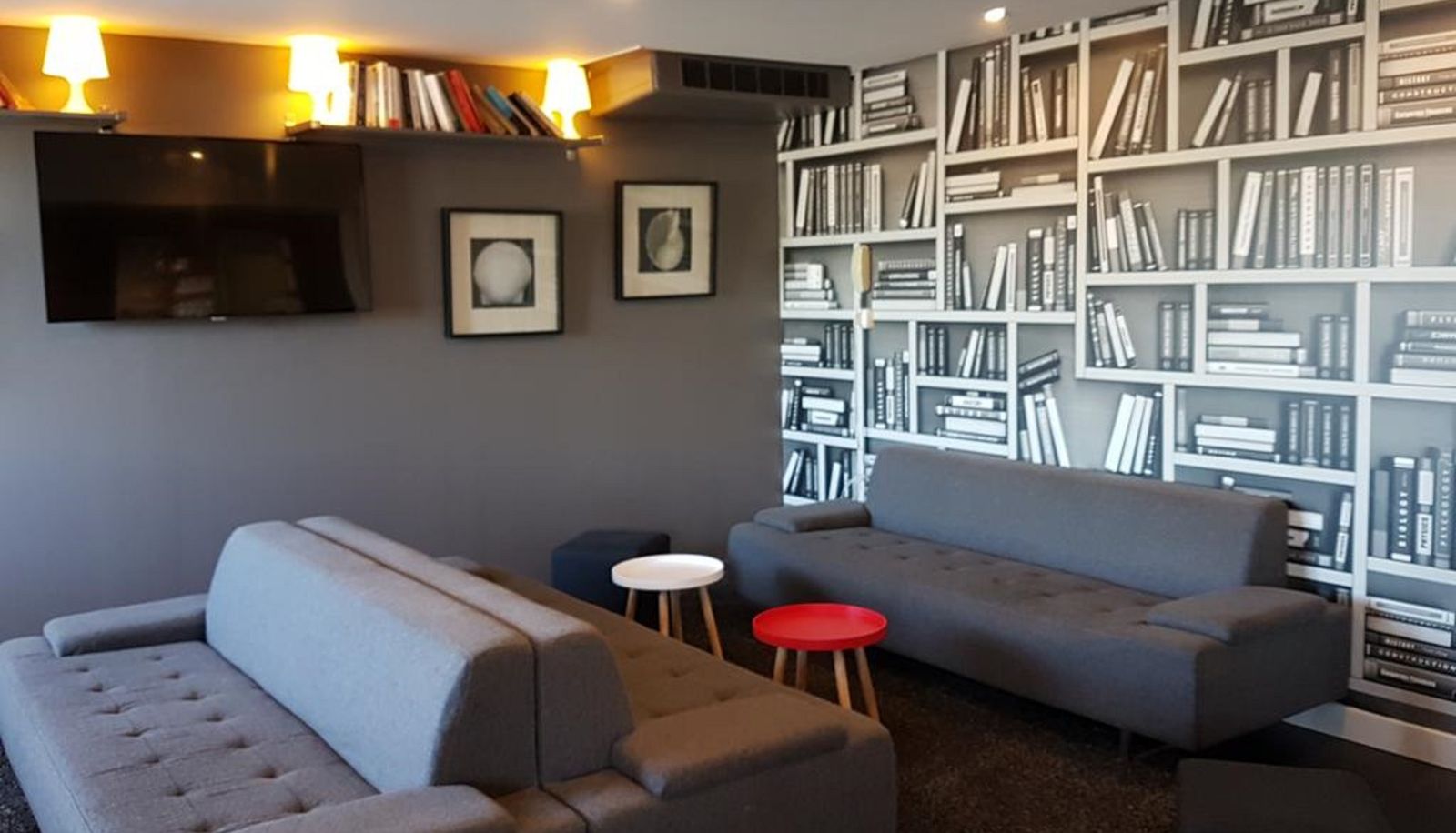 Salle de lecture - Brit Hotel Montpellier Perols Parc des Expositions