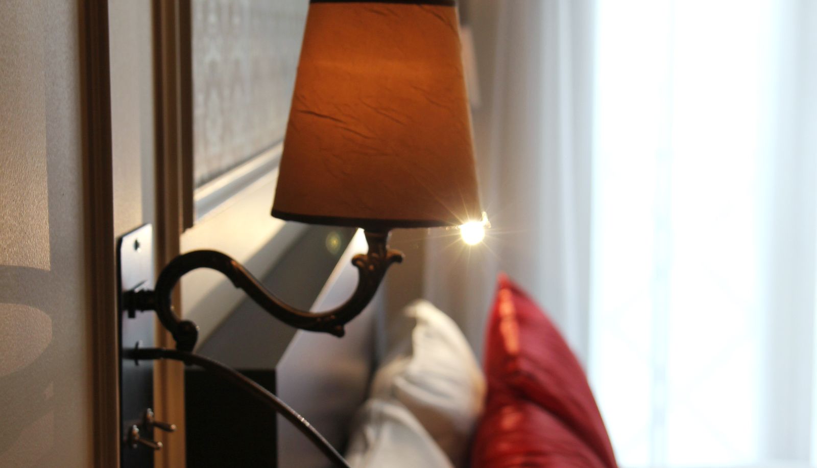 Superior room (double) - Hotel Le Montmartre Saint-Pierre