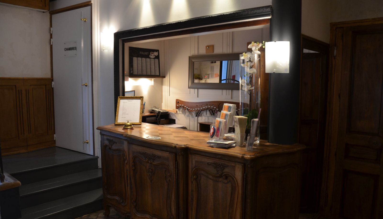 Receptie - Martigues  Clair Hôtel The Originals Boutique