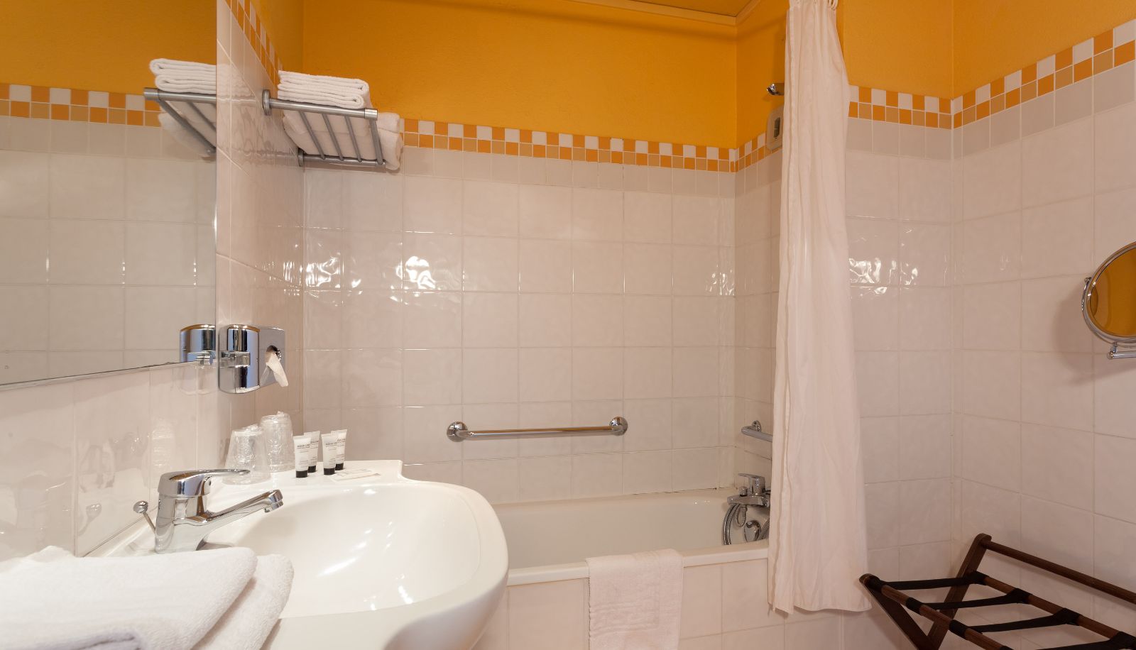 Badkamer - Hôtel du Beffroi Gravelines - Restaurant Bistrot Gourmet