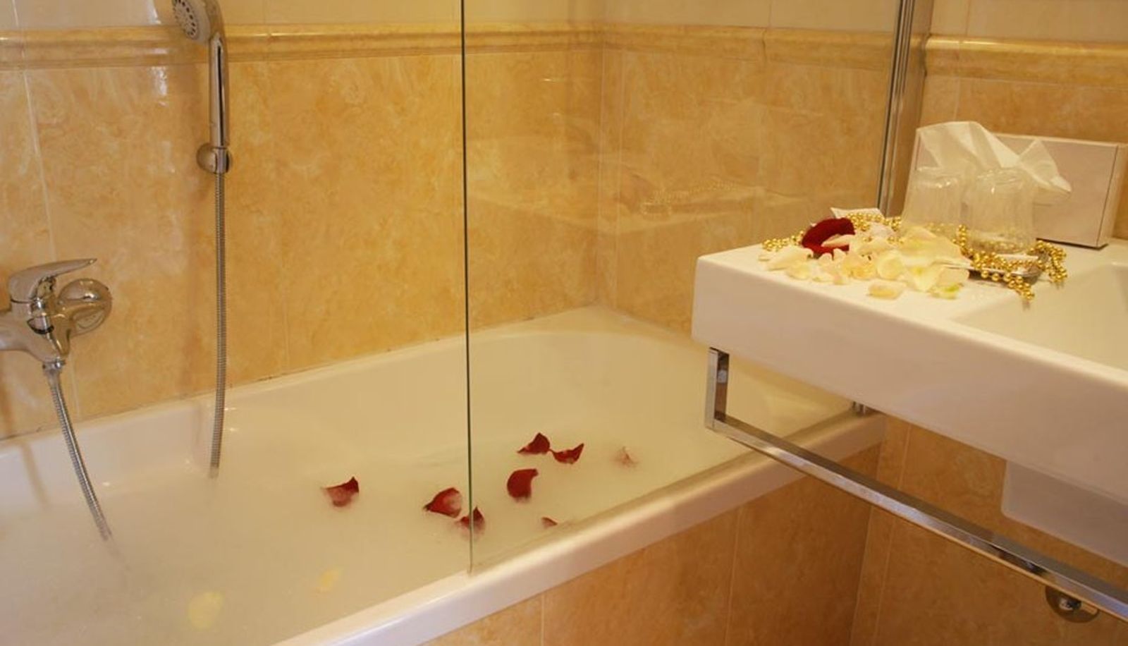 Room - Clarion Collection Hotel Principessa Isabella