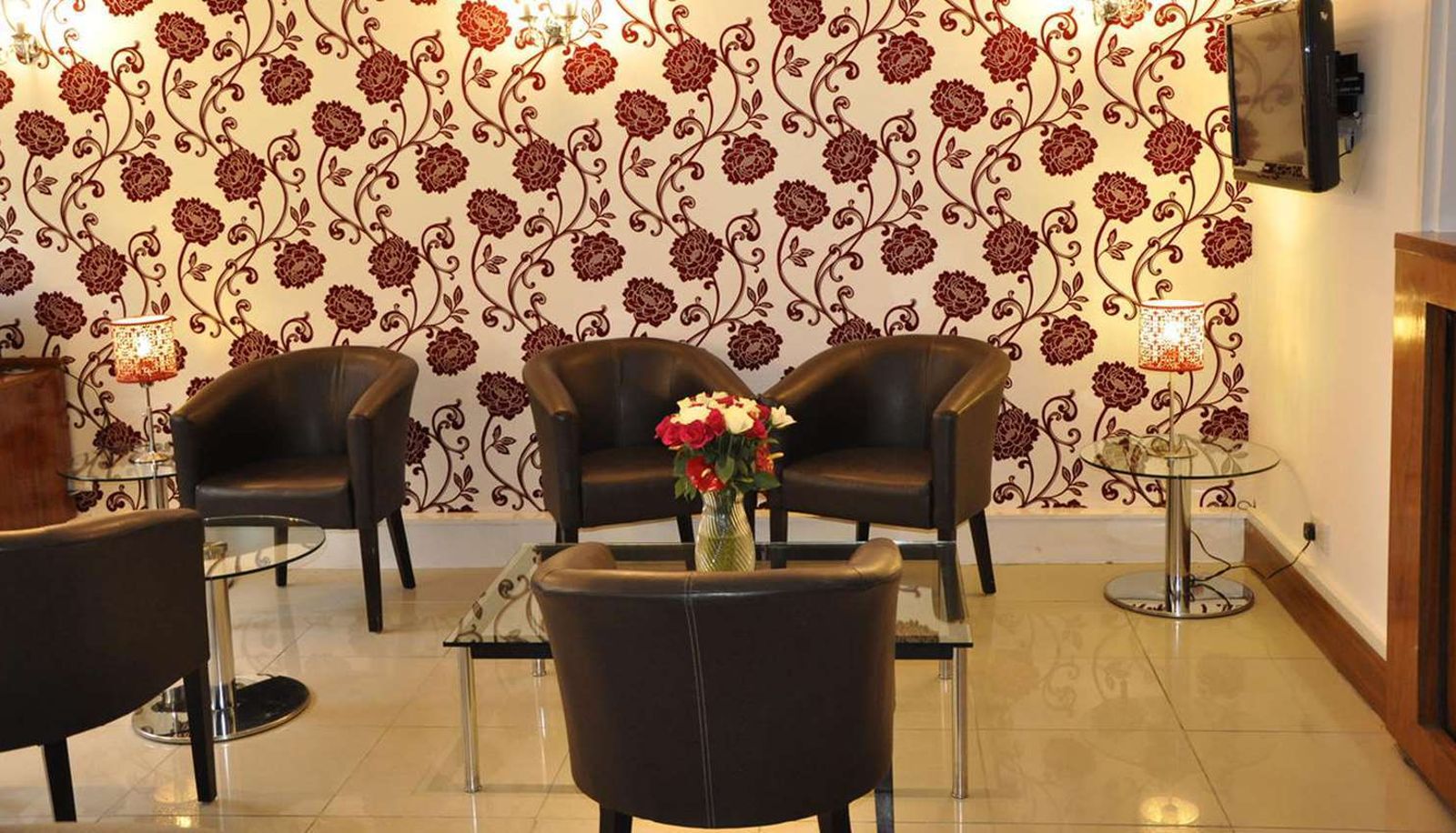 Salón - Kensington Court