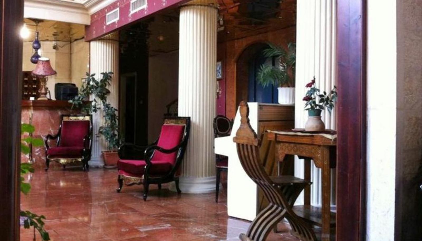 Hall - Addar