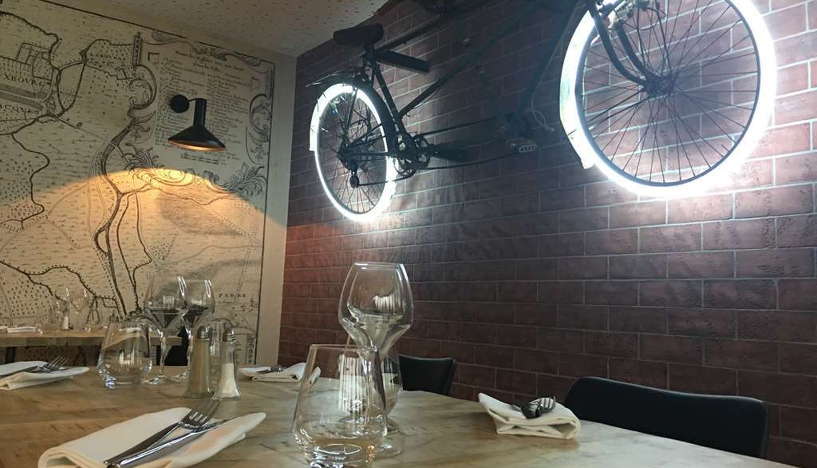 Restauracja - Campanile PRIME - Troyes Nord Barberey