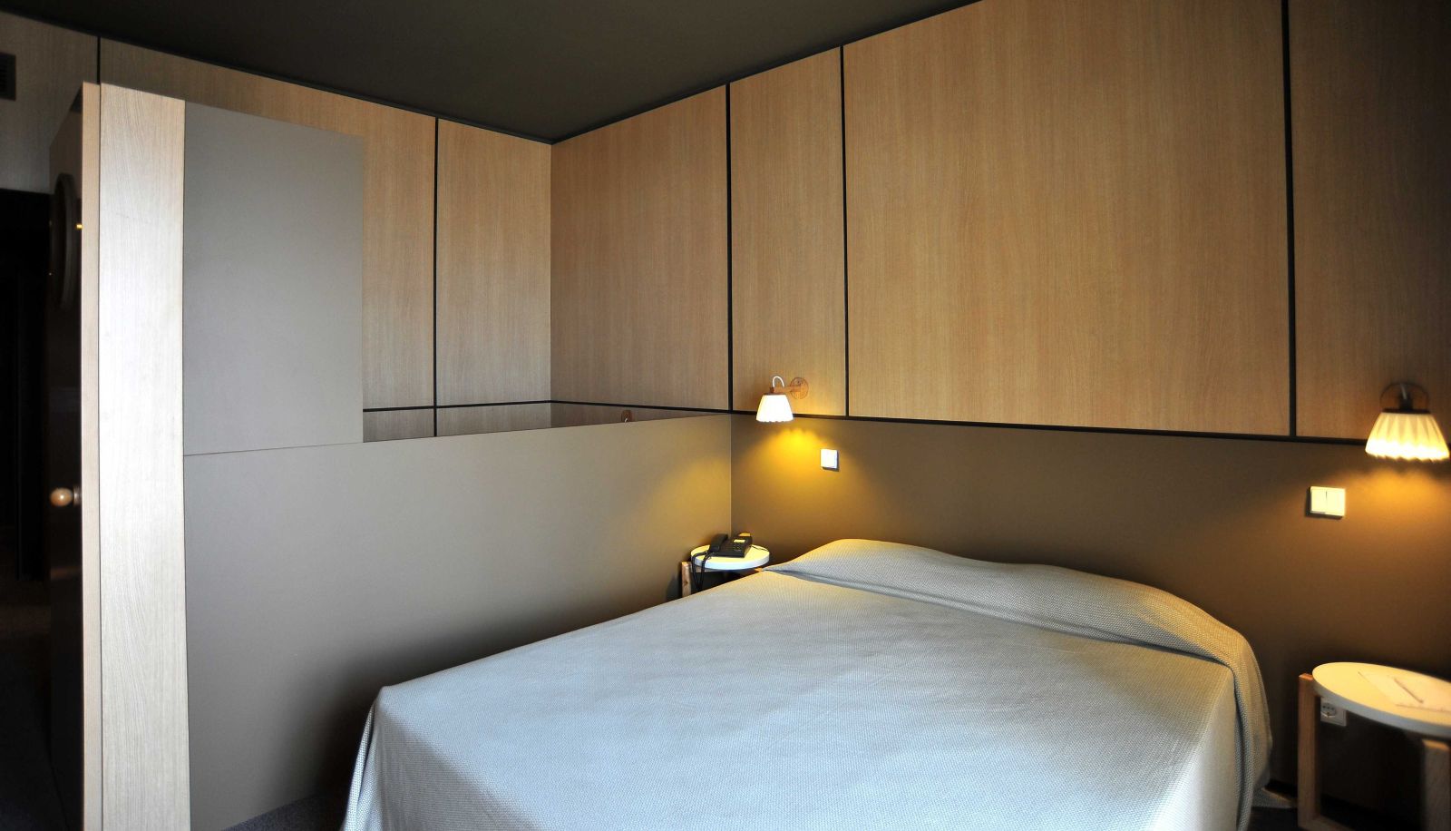 Info - Axis Vermar Conference & Beach