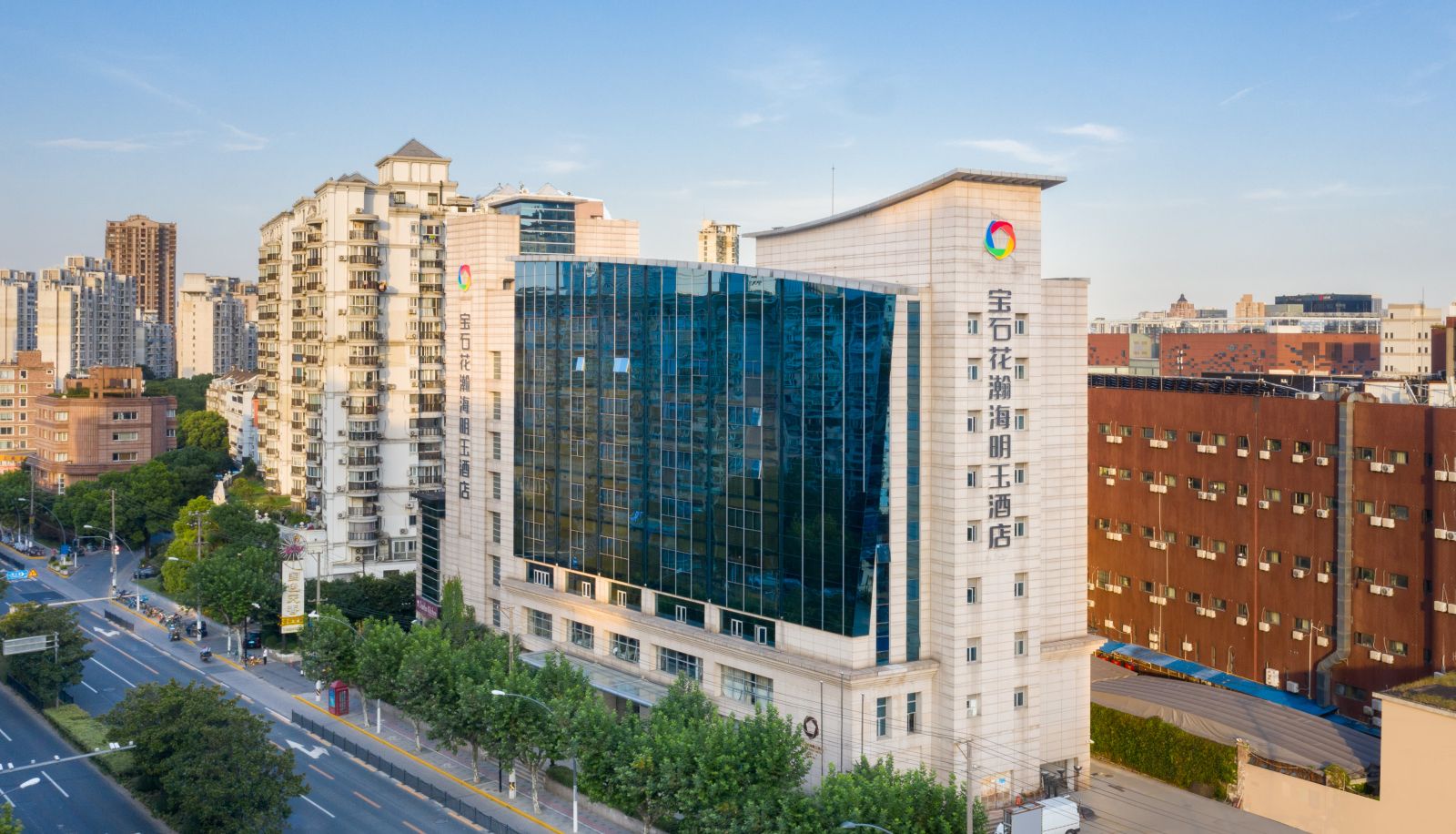 Zona exterior del hotel - Gem Flower Hotel(North Bund) 宝石花瀚海明玉酒店