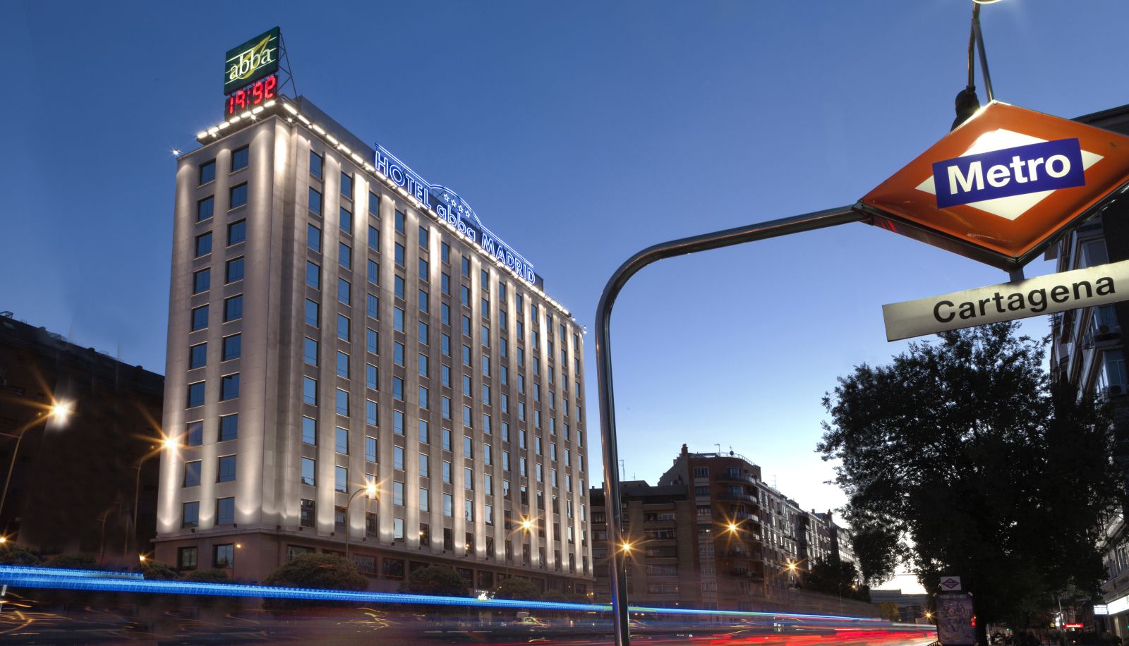 Zona exterior del hotel - abba Madrid