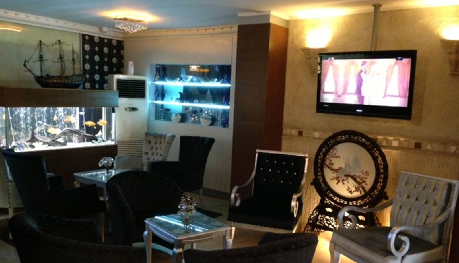 Hall - Maya Hotel