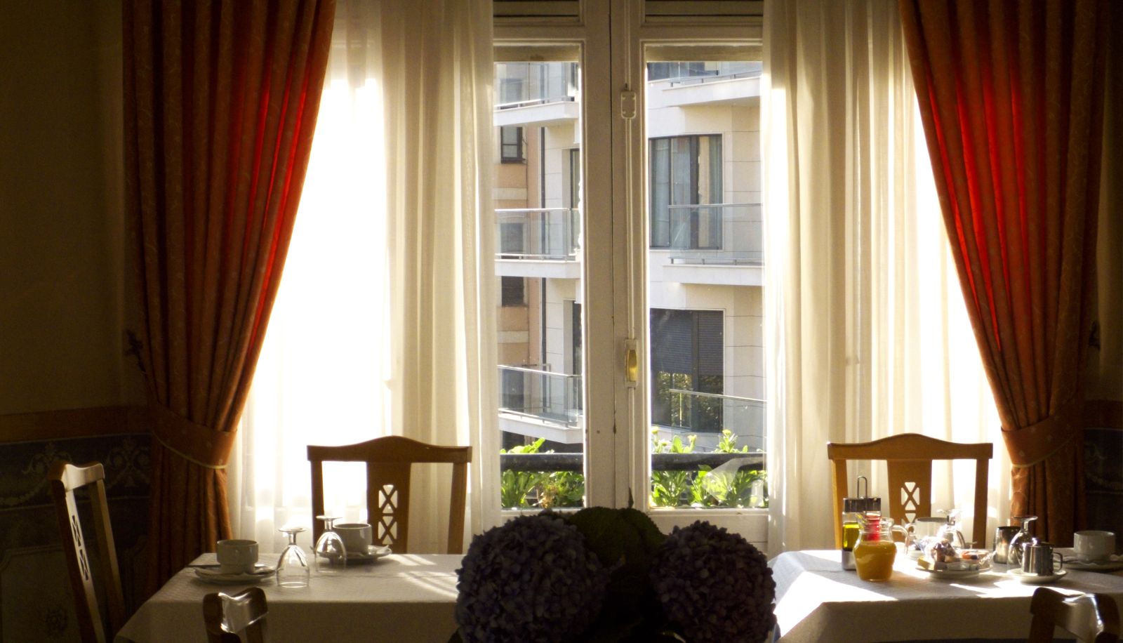 Sala de desayunos - Hostal Orejas
